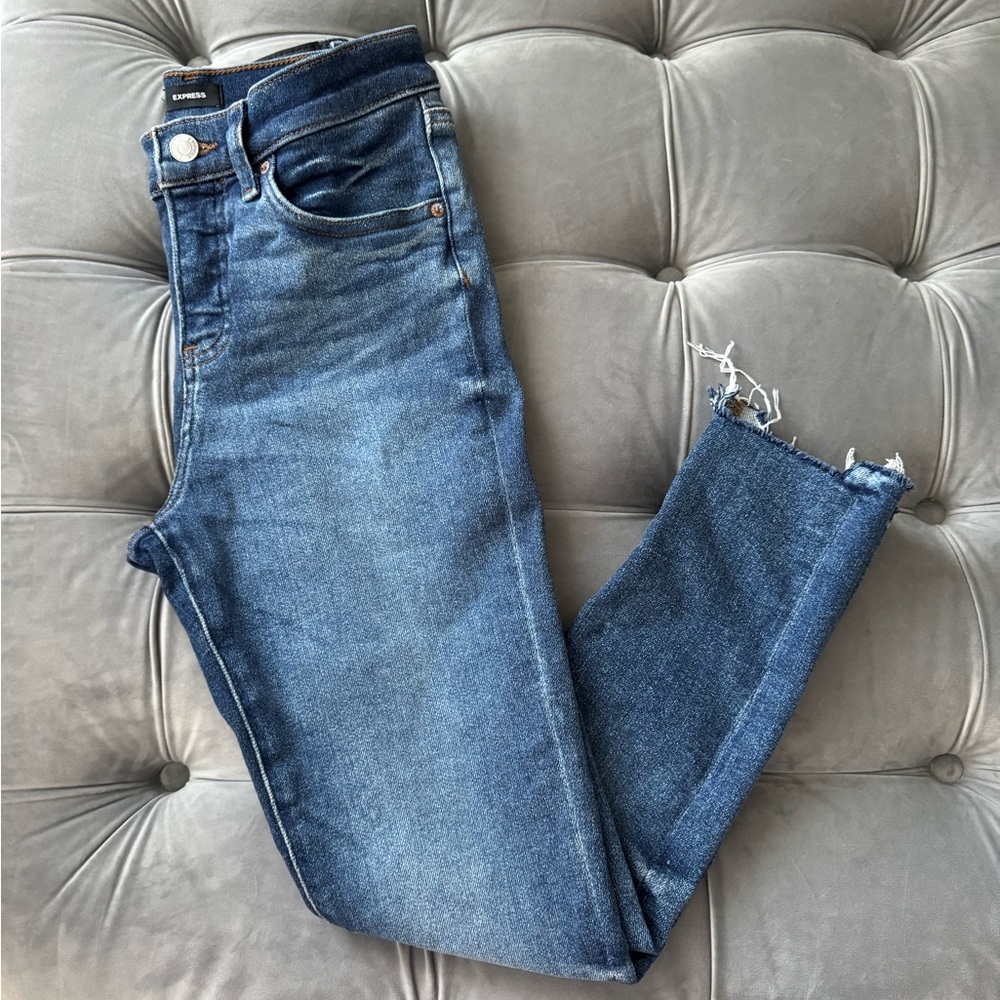 Express cropped skinny jeans